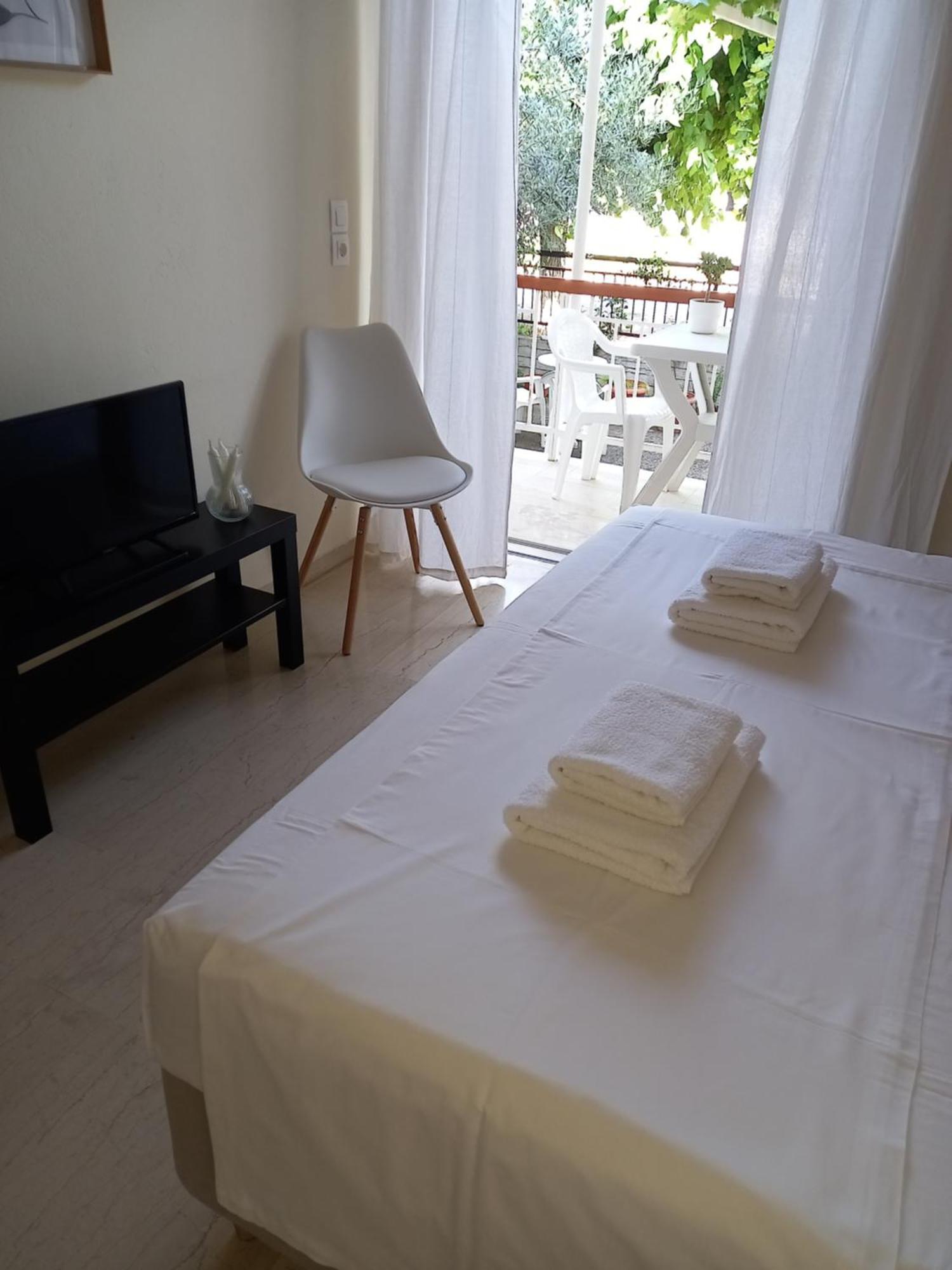Ναrika Hotell Kaména Voúrla Eksteriør bilde