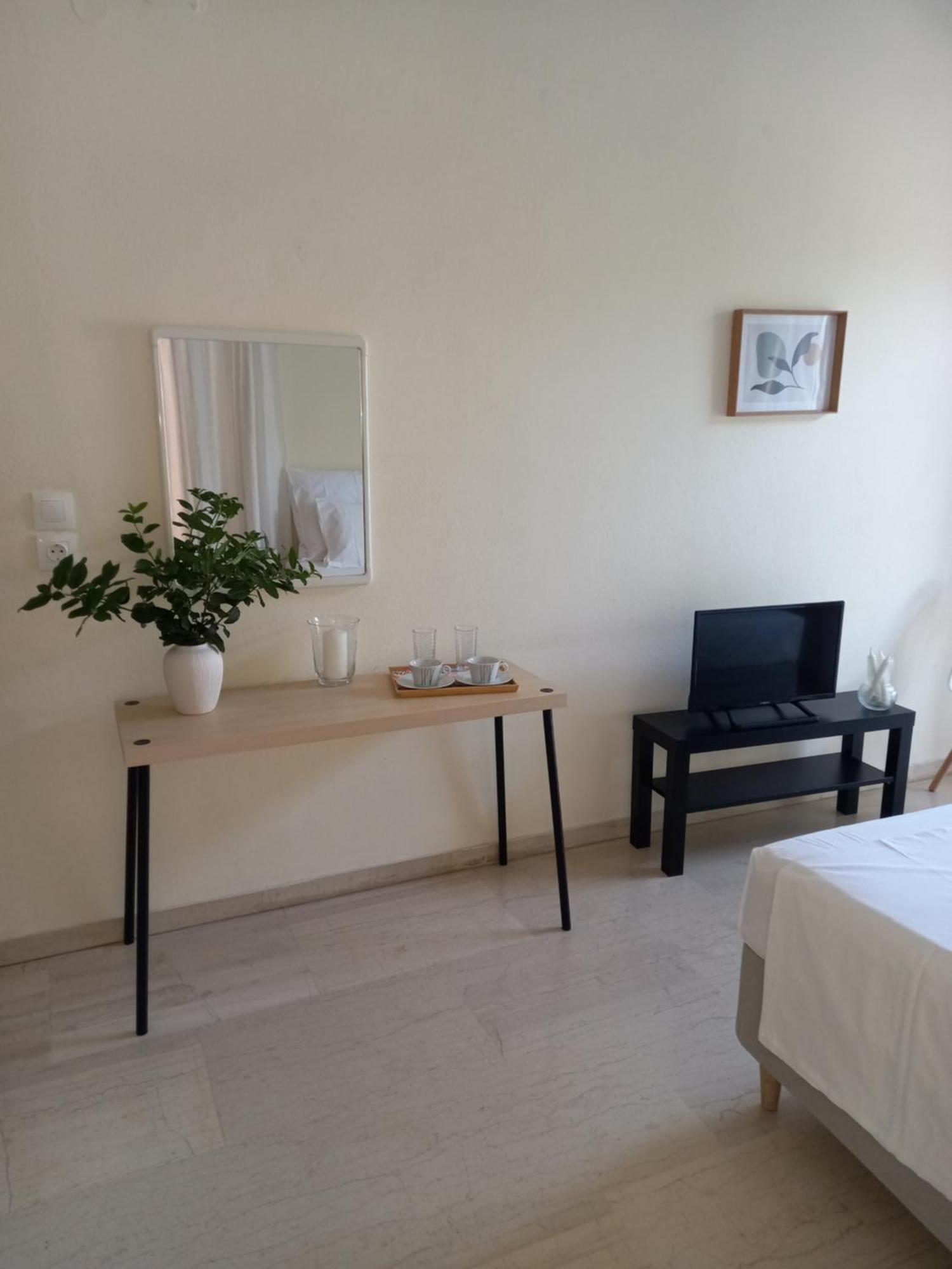 Ναrika Hotell Kaména Voúrla Eksteriør bilde